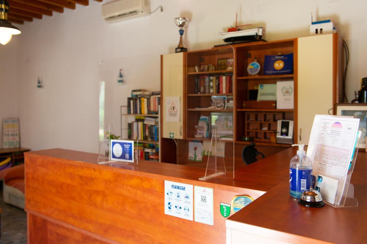 Morpheas Pension Rooms & Apartments Kamares  المظهر الخارجي الصورة