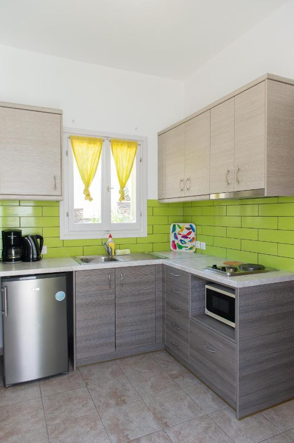 Morpheas Pension Rooms & Apartments Kamares  المظهر الخارجي الصورة