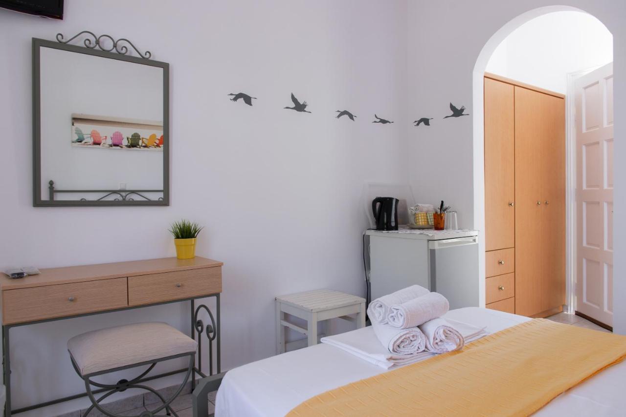 Morpheas Pension Rooms & Apartments Kamares  المظهر الخارجي الصورة