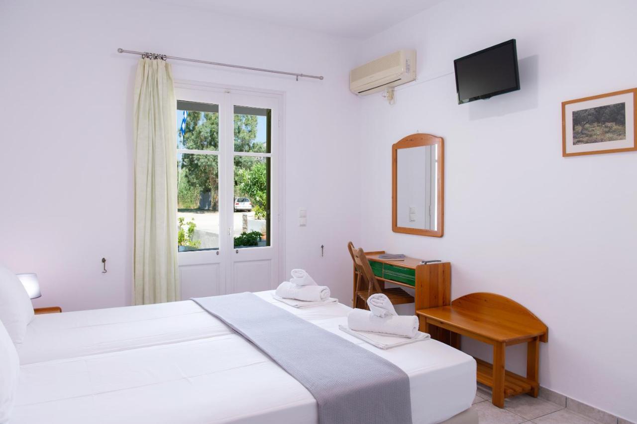 Morpheas Pension Rooms & Apartments Kamares  المظهر الخارجي الصورة