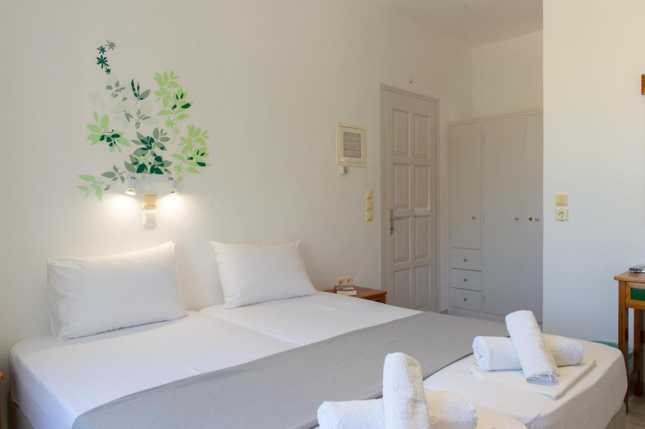 Morpheas Pension Rooms & Apartments Kamares  المظهر الخارجي الصورة