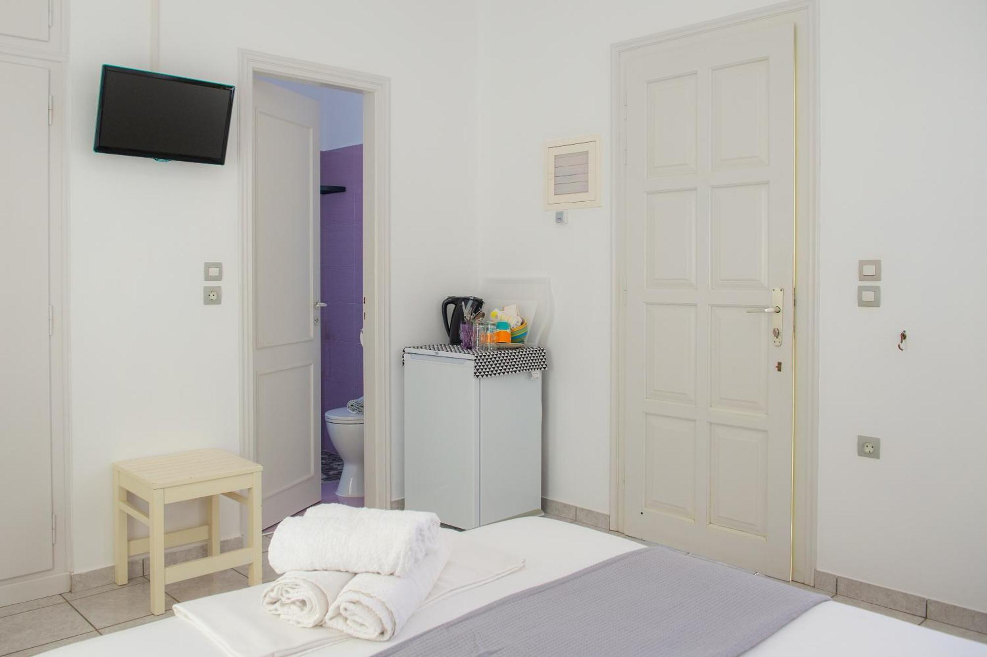 Morpheas Pension Rooms & Apartments Kamares  الغرفة الصورة